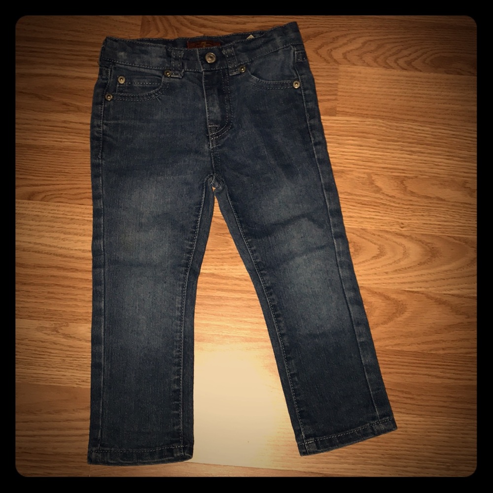 Skinny jeans
